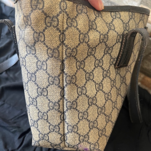 FIRM | Authentic GG Canvas Supreme small tote - Picture 14 of 16